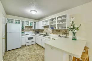 11009 57th St NE, Albertville, MN 55301 - Photo 4