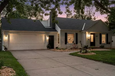 5636 Abbott Avenue S, Edina, MN 55410 - Photo 2