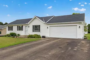 306 Aaron St, Star Prairie, WI 54026 - Photo 2