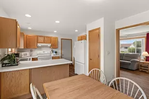 306 Aaron St, Star Prairie, WI 54026 - Photo 10
