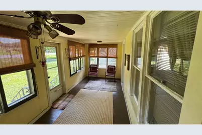 1805 Fulham Street, Lauderdale, MN 55113 - Photo 6