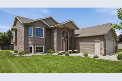 506 8th Street NE, Dilworth, MN 56529 - Photo 2