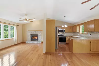 15060 Greene Avenue N, Hugo, MN 55038 - Photo 4
