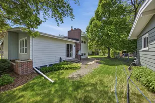 3002 8th St N, Fargo, ND 58102 - Photo 28