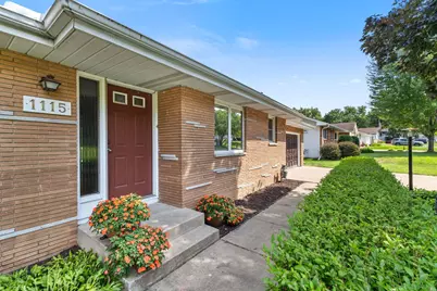 1115 Pike Lake Drive, New Brighton, MN 55112 - Photo 8