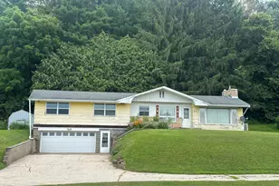 S1632 State Road 35, Alma, WI 54610 - Photo 1