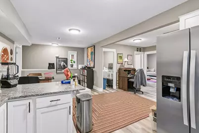 935 Iglehart Avenue, Saint Paul, MN 55104 - Photo 24