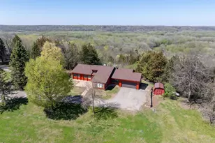 29558 Pumpkin Hill Rd, Le Sueur, MN 56058 - Photo 4