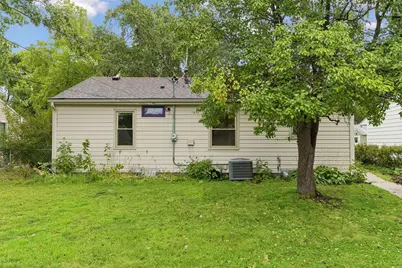 2814 Pennsylvania Avenue S, Saint Louis Park, MN 55426 - Photo 2
