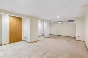 2814 Pennsylvania Ave S, Saint Louis Park, MN 55426 - Photo 20