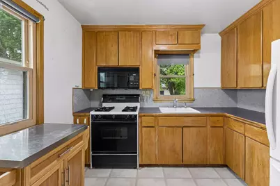 2814 Pennsylvania Avenue S, Saint Louis Park, MN 55426 - Photo 10