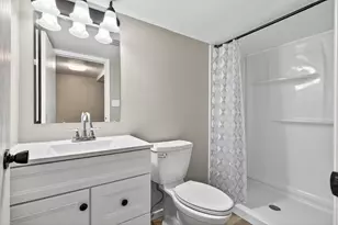 7614 Chicago Ave S, Richfield, MN 55423 - Photo 24