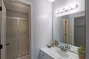 6235 Magda Dr, Maple Grove, MN 55369 - Photo 14