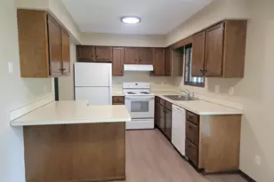 2420 Brenner Ct, Roseville, MN 55113 - Photo 28