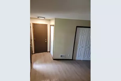 2420-2422 Brenner Court, Roseville, MN 55113 - Photo 12