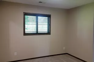 2420 Brenner Ct, Roseville, MN 55113 - Photo 20