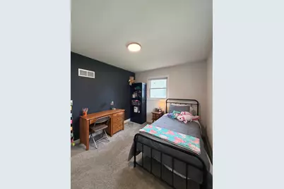 209 E Barck Avenue, Luverne, MN 56156 - Photo 14
