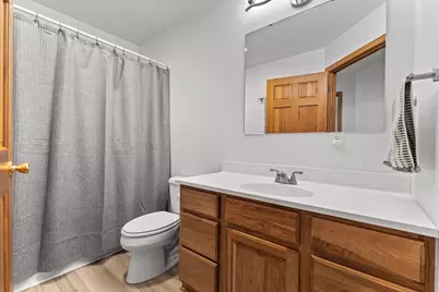 7520 Walker Street, Saint Louis Park, MN 55426 - Photo 40