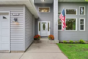 7520 Walker St, Saint Louis Park, MN 55426 - Photo 2