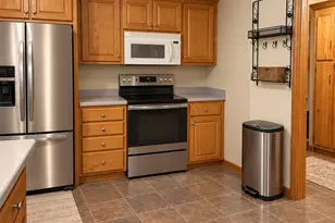 2680 Oxford St N, Roseville, MN 55113 - Photo 12
