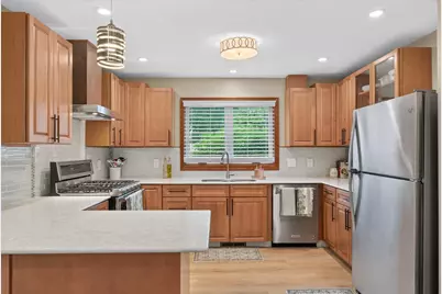 18425 Harrogate Drive, Eden Prairie, MN 55346 - Photo 22
