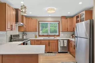18425 Harrogate Dr, Eden Prairie, MN 55346 - Photo 22