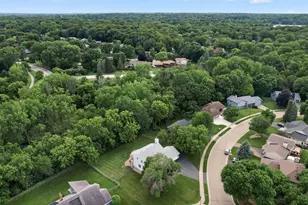 18425 Harrogate Dr, Eden Prairie, MN 55346 - Photo 68
