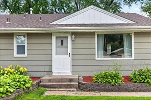 5657 Nevada Ave N, Crystal, MN 55428 - Photo 2
