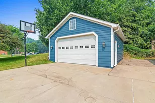 13423 Dominica Way, Apple Valley, MN 55124 - Photo 28