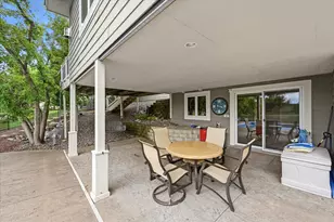 9743 Wellington Ln, Woodbury, MN 55125 - Photo 90