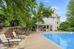 9743 Wellington Ln, Woodbury, MN 55125 - Photo 92
