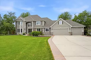 9743 Wellington Ln, Woodbury, MN 55125 - Photo 1