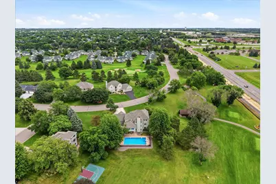 9743 Wellington Lane, Woodbury, MN 55125 - Photo 102