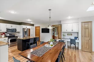 9743 Wellington Ln, Woodbury, MN 55125 - Photo 36