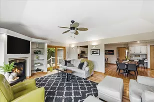 9743 Wellington Ln, Woodbury, MN 55125 - Photo 44