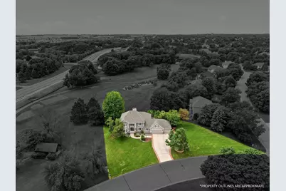 9743 Wellington Lane, Woodbury, MN 55125 - Photo 106