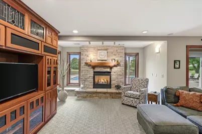 9743 Wellington Lane, Woodbury, MN 55125 - Photo 60