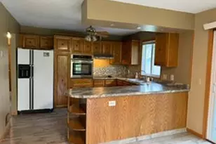 630 Hall Ln, Minneapolis, MN 55411 - Photo 10