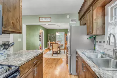 415 12th Street N, Moorhead, MN 56560 - Photo 22
