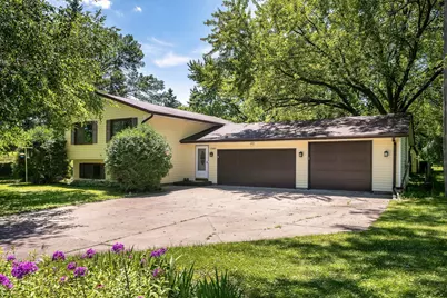 13589 67th Place N, Maple Grove, MN 55311 - Photo 2