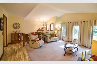 19135 Maple Leaf Drive, Eden Prairie, MN 55346 - Photo 18