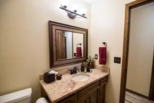 19135 Maple Leaf Dr, Eden Prairie, MN 55346 - Photo 20