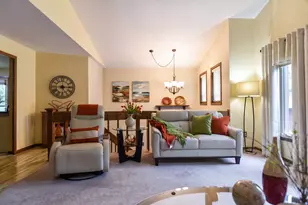 19135 Maple Leaf Dr, Eden Prairie, MN 55346 - Photo 16