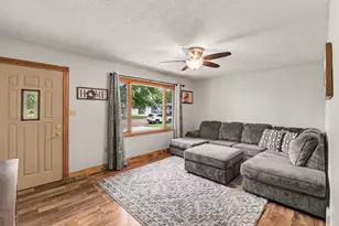 804 6th Ave SE, Pipestone, MN 56164 - Photo 4
