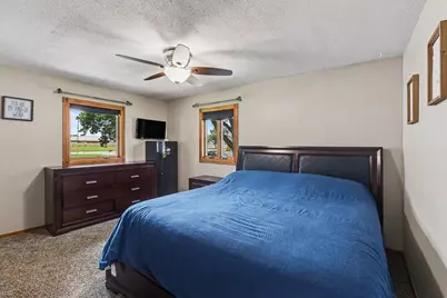 804 6th Avenue SE, Pipestone, MN 56164 - Photo 14
