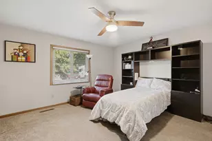 2012 Stockinger Dr, Saint Cloud, MN 56303 - Photo 16