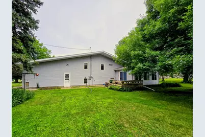 1120 8th Avenue SW, Pipestone, MN 56164 - Photo 46