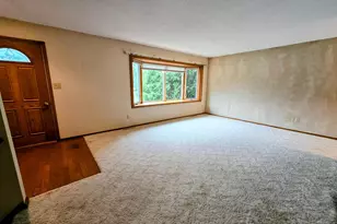 1120 8th Ave SW, Pipestone, MN 56164 - Photo 4