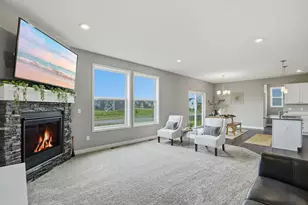 2107 Balsam Wy, Lino Lakes, MN 55038 - Photo 6