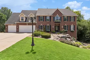 2012 Pine Ridge Dr, West Saint Paul, MN 55118 - Photo 112
